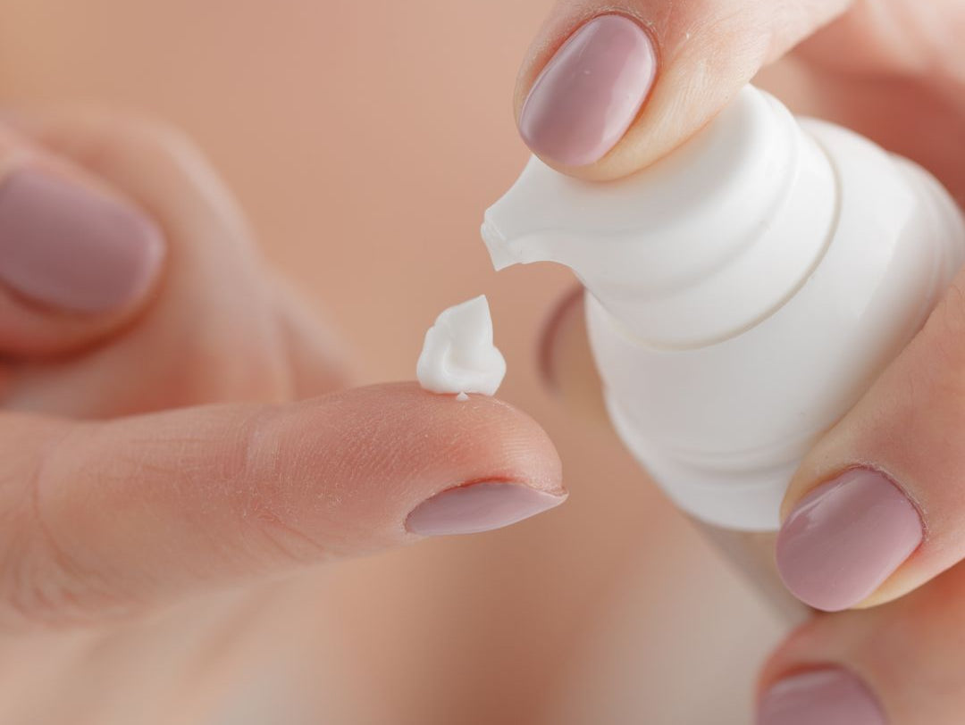 Alles wat je moet weten over fungal acne: de boosdoener achter die kleine, jeukende bultjes