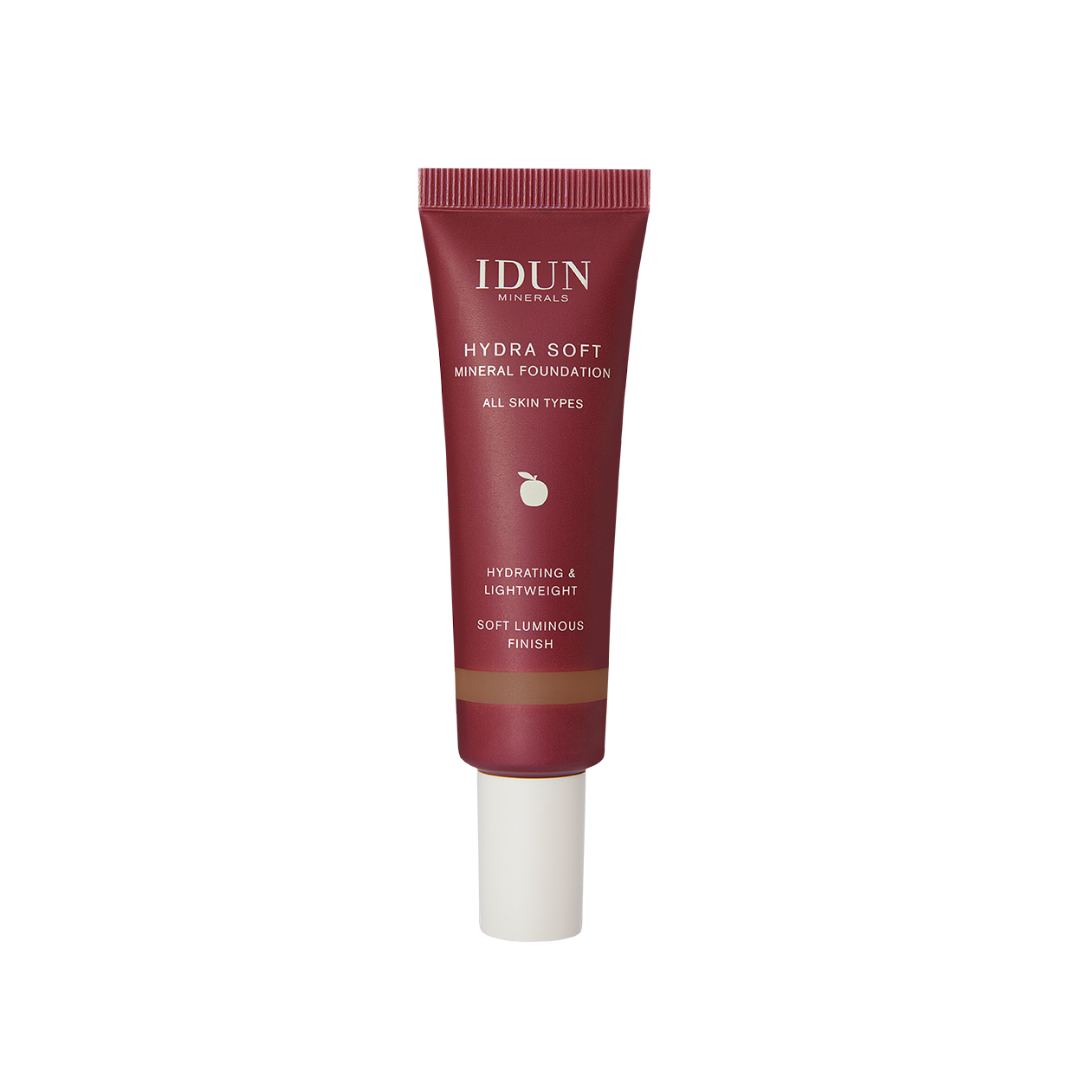 idun-hydrasoft-mineral-foundation-hilda