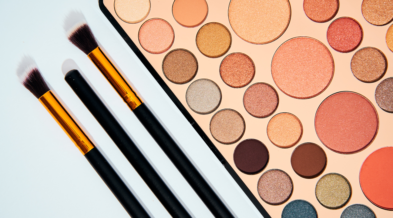 Oogschaduw aanbrengen: zo laat je je ogen stralen