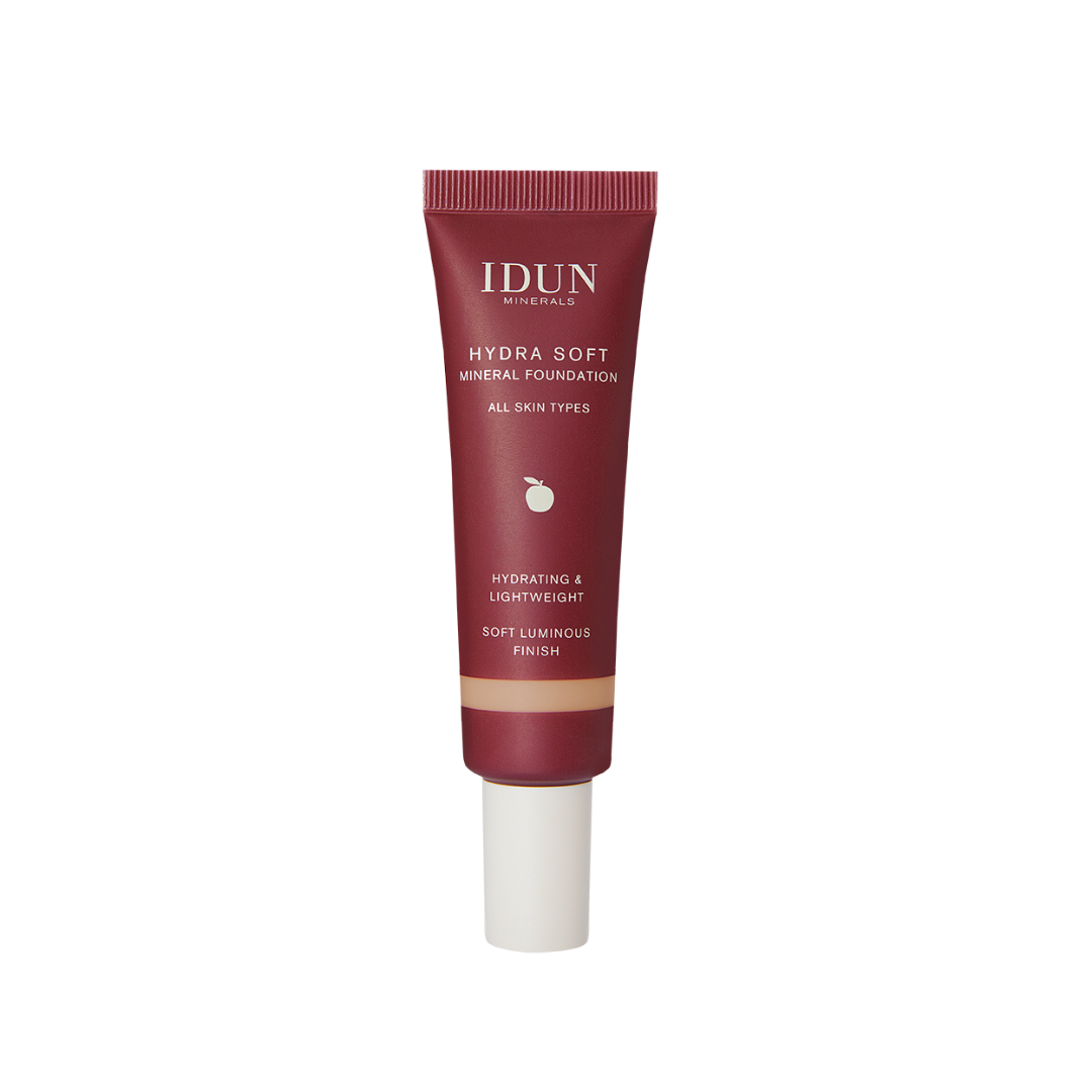 idun-hydrasoft-mineral-foundation-ingrid